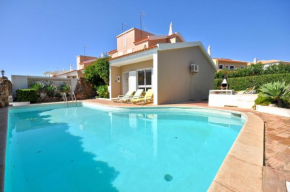 Modern, comfortable and well equipped private pool villa